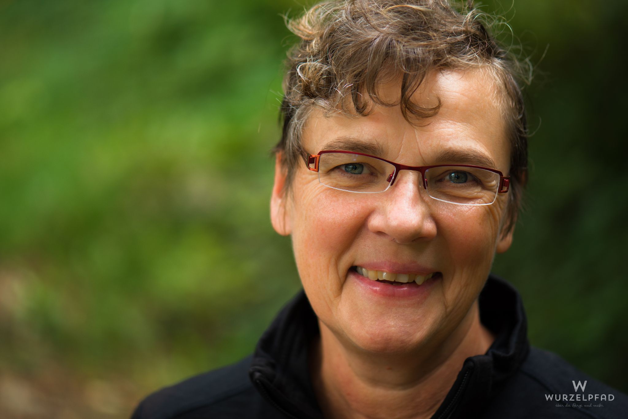 Zufrieden mit der Wahl des Spaziergangs